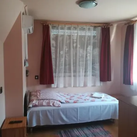 Karika Vendeghaz Hajdúszoboszló